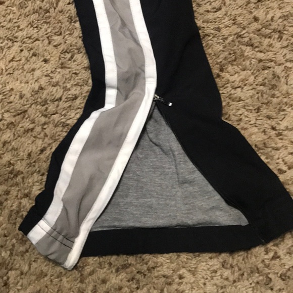 Nike sweat pants - Picture 3 of 5
